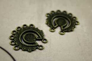 Коннектор 2.8х2.8 см 10 шт под античную т.бронзу